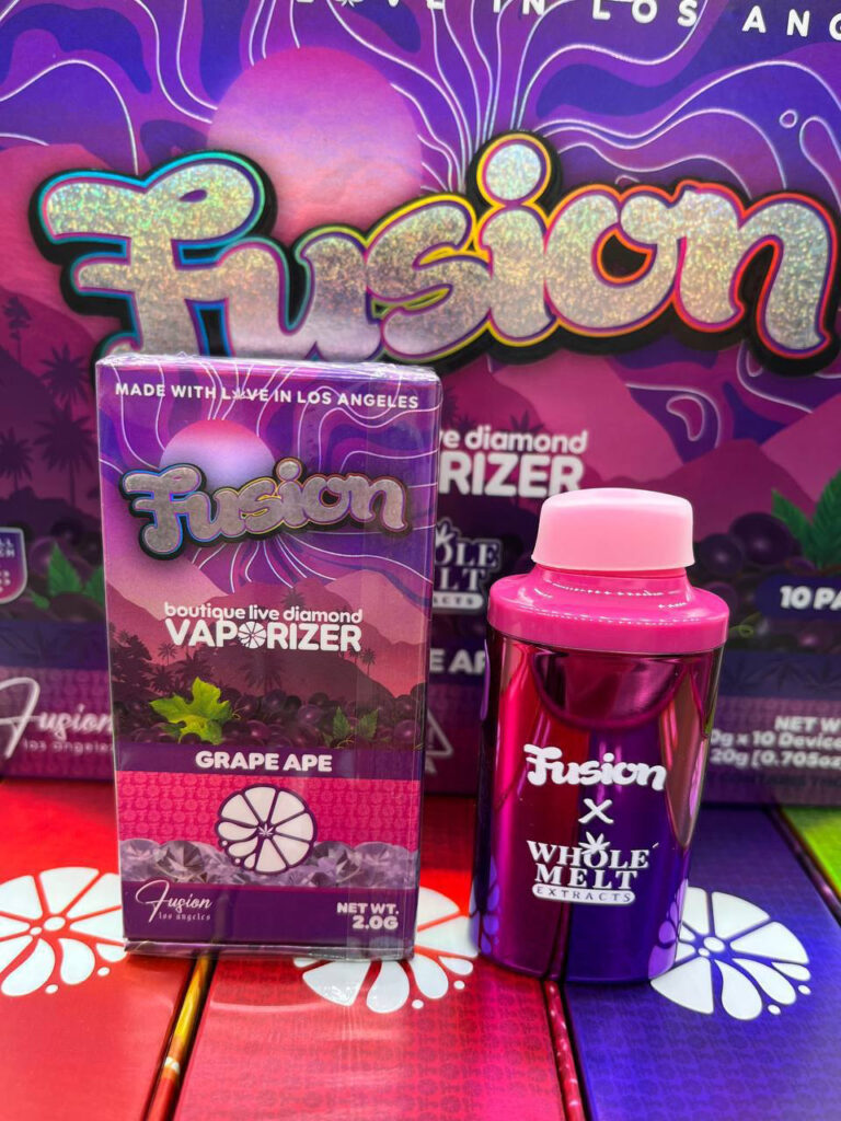 White Gummy Ice Whole Melts x Fusion – 2G Hybrid Disposable Vape